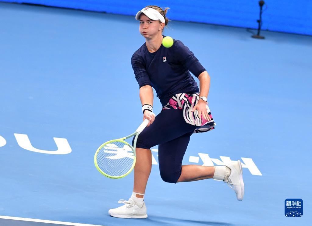 比赛通常被 比赛通常被