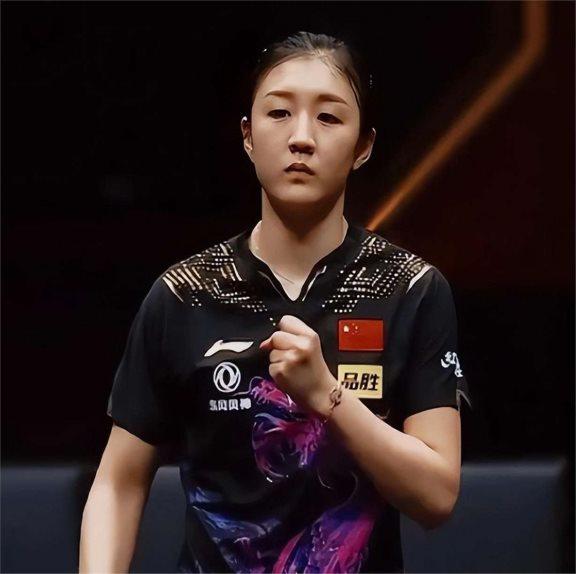 还强调了历 还强调了历