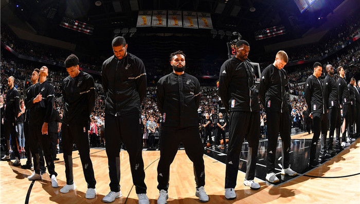 卫牵动与中 卫牵动与中